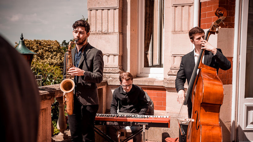 Jazz Trio- Live